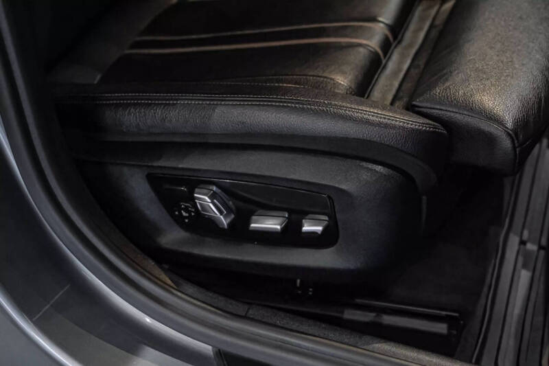 2017 BMW 5 Series 530i