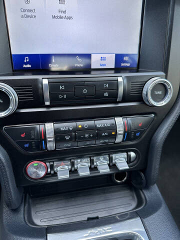 2022 Ford Mustang EcoBoost Premium