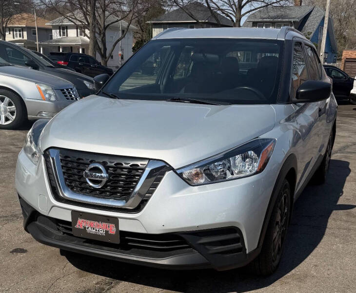 2019 Nissan Kicks S