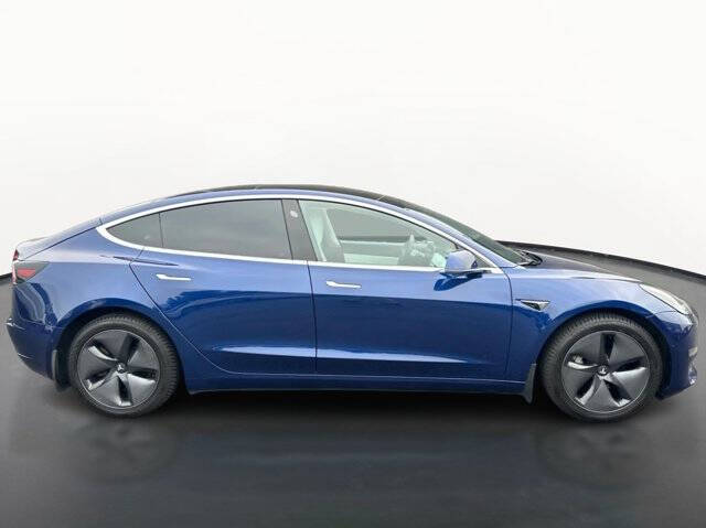 2019 Tesla Model 3 Performance