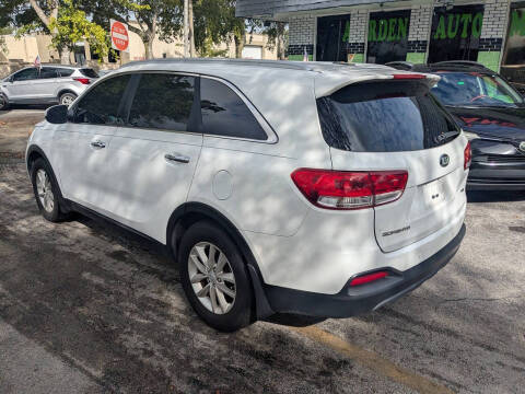 2017 Kia Sorento LX