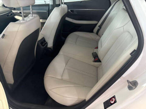 2023 Hyundai Sonata Hybrid Limited