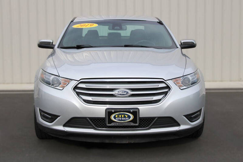 2019 Ford Taurus Limited