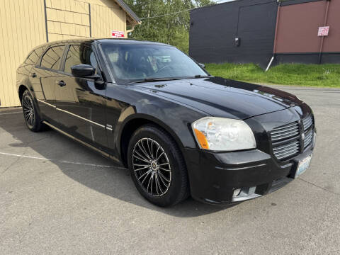 2005 Dodge Magnum RT