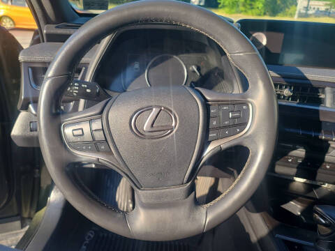 2022 Lexus UX 250h