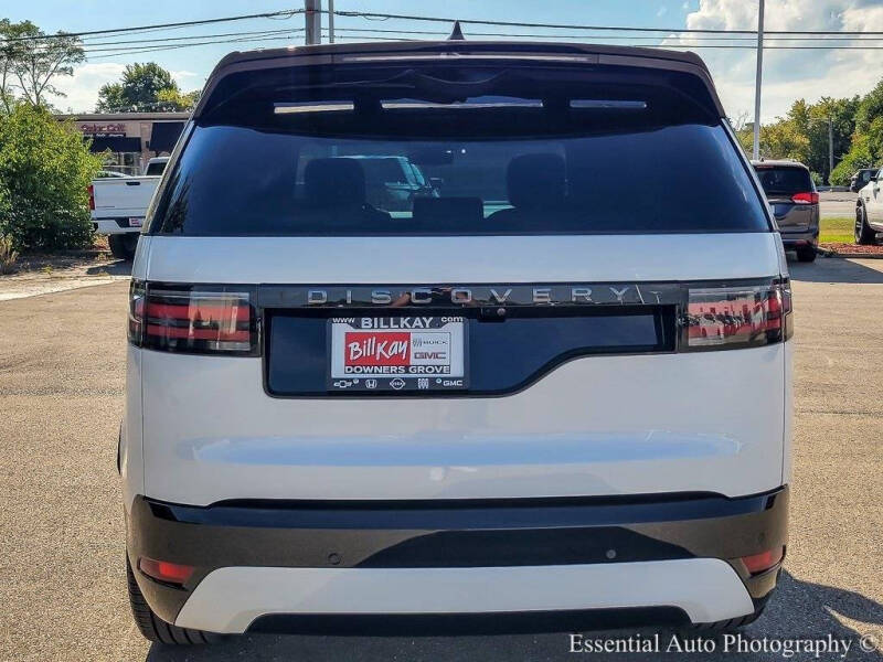 2024 Land Rover Discovery P300 Dynamic SE