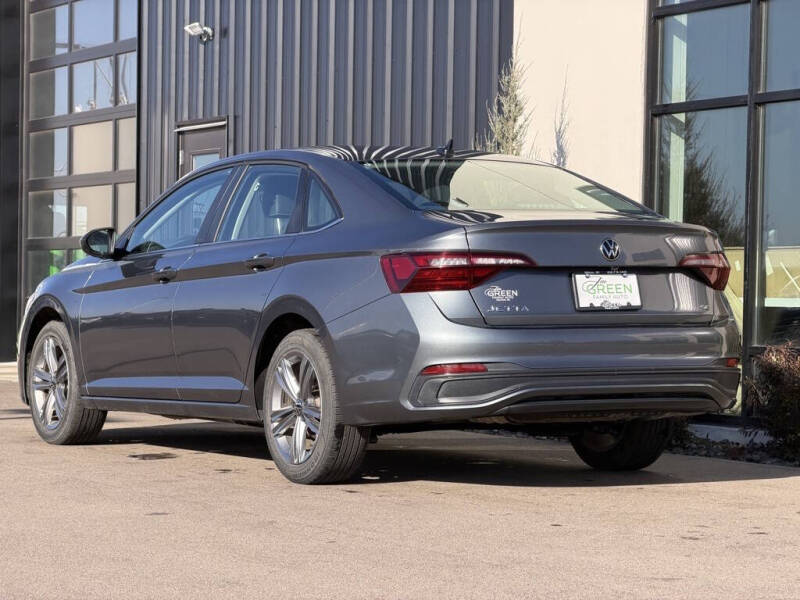 2024 Volkswagen Jetta SE