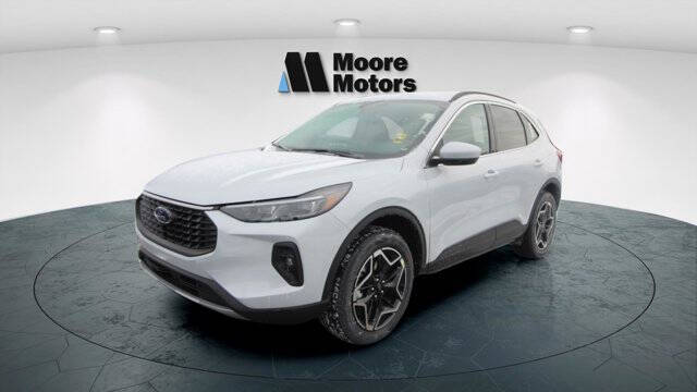 2026 Ford Escape Platinum