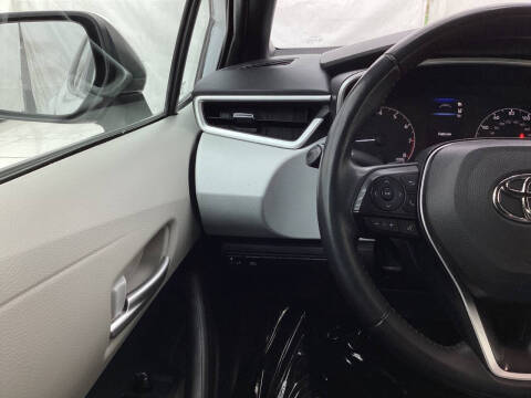 2023 Toyota Corolla Hatchback SE