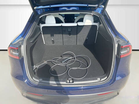 2024 Tesla Model Y Performance