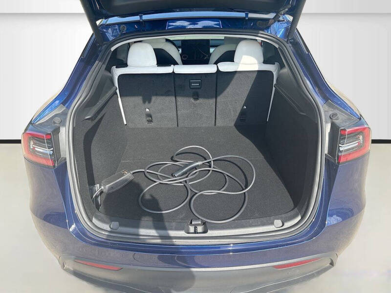 2024 Tesla Model Y Performance