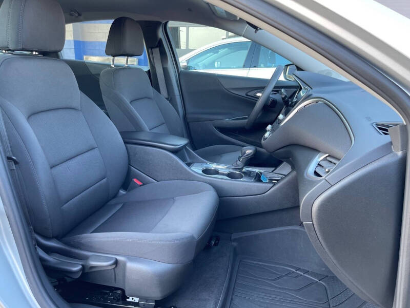 2021 Chevrolet Malibu LS