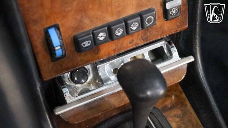 1984 Mercedes-Benz 500-Class