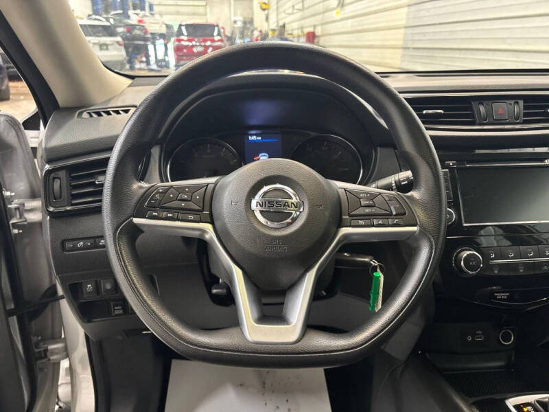 2019 Nissan Rogue S