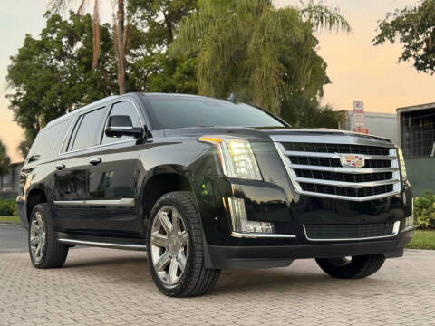 2017 Cadillac Escalade ESV Luxury