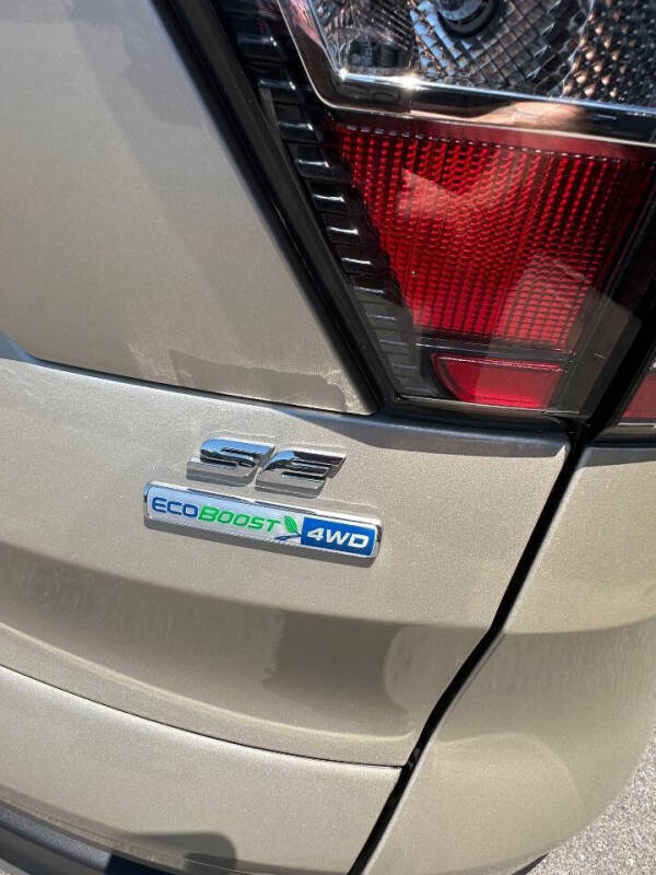 2018 Ford Escape SE