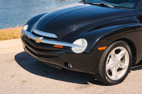 2004 Chevrolet SSR LS