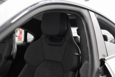 2024 Audi e-tron GT quattro Prestige