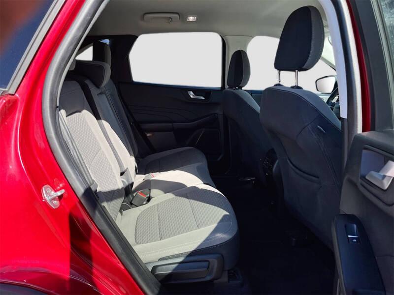 2021 Ford Escape Hybrid SE