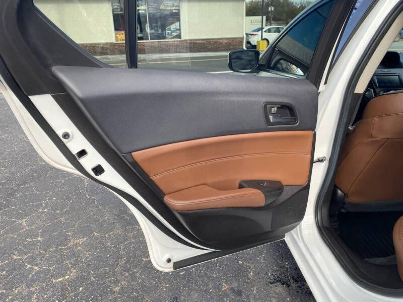 2020 Acura ILX w/Premium