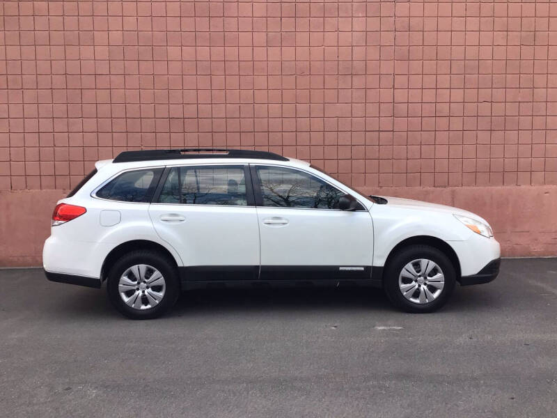 2011 Subaru Outback 2.5i