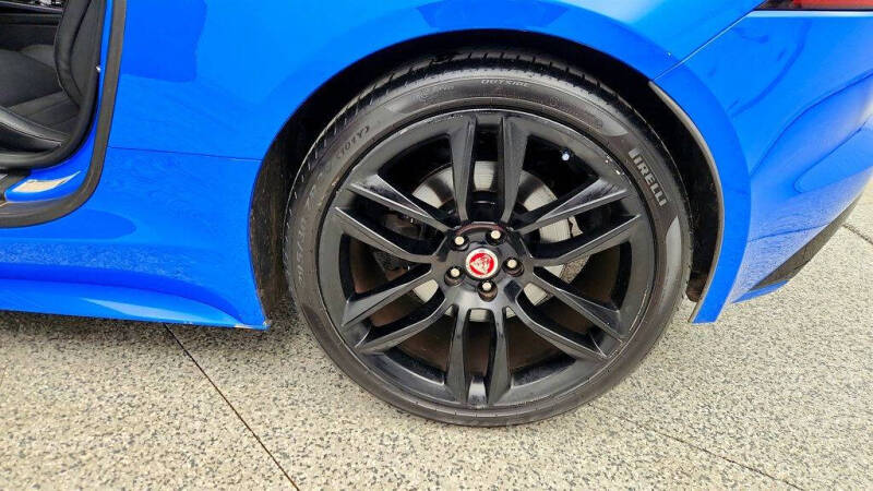 2018 Jaguar F-TYPE R-Dynamic