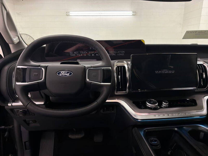 2027 Ford Expedition Platinum