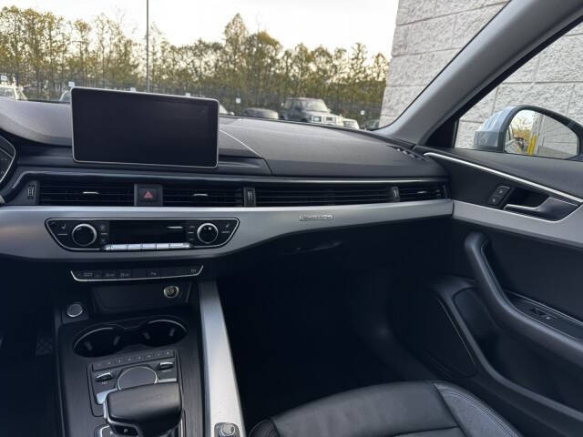 2017 Audi A4 2.0T quattro Premium