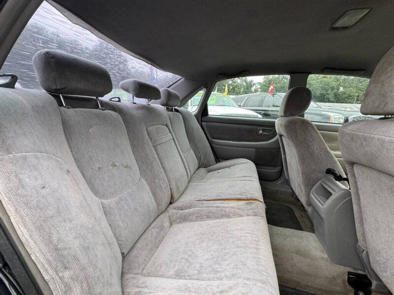 2003 Toyota Avalon XL