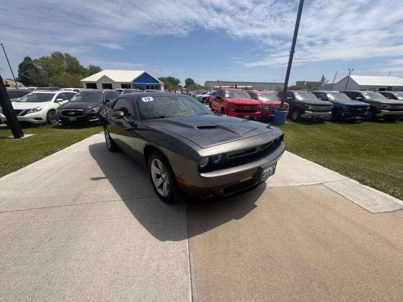 2019 Dodge Challenger SXT