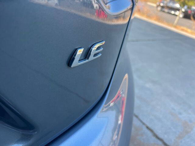 2020 Toyota Corolla LE