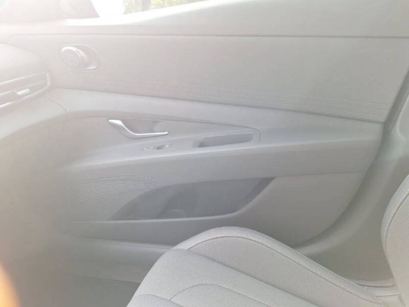 2023 Hyundai Elantra