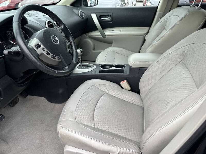 2011 Nissan Rogue S