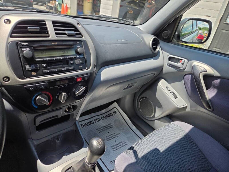 2003 Toyota RAV4