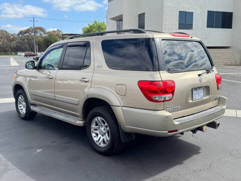 2005 Toyota Sequoia SR5