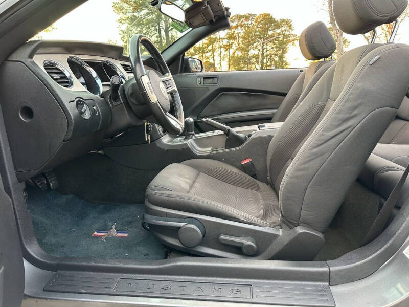 2014 Ford Mustang V6 Premium