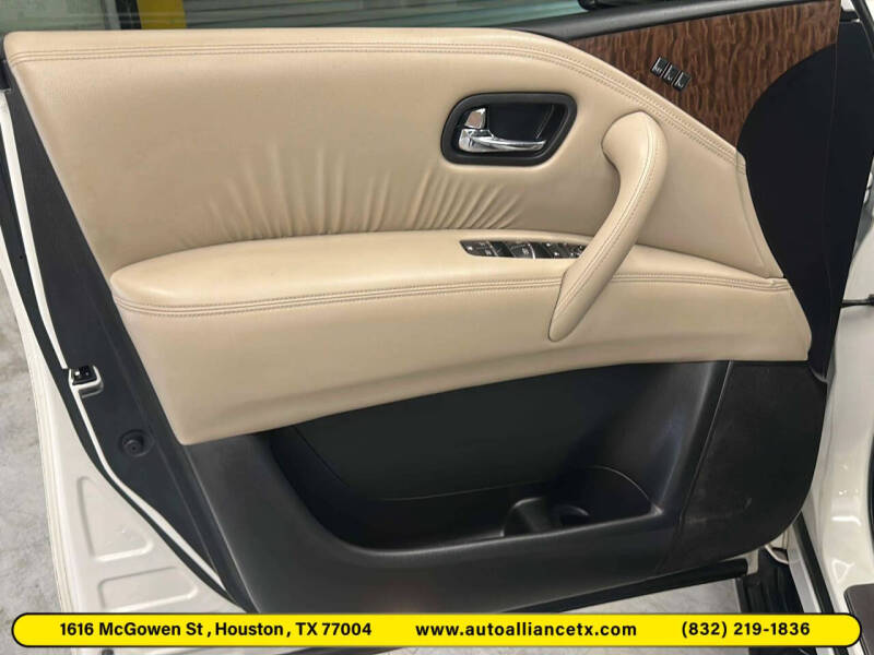 2017 Nissan Armada Platinum