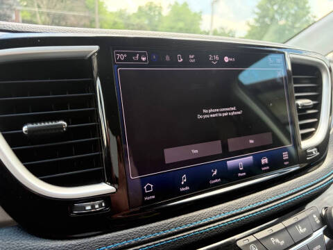 2021 Chrysler Pacifica Touring L