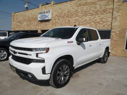 2020 Chevrolet Silverado 1500 for sale at Kingdom Auto Centers in Litchfield IL