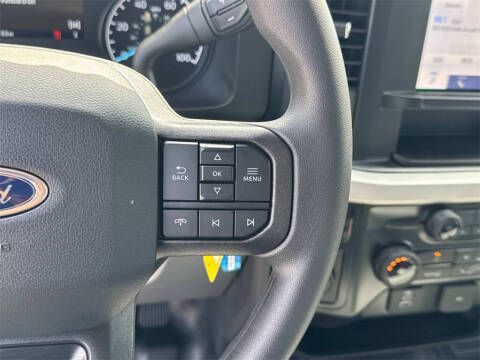 2025 Ford F-350 Super Duty XL