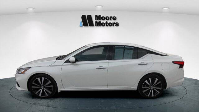 2022 Nissan Altima 2.5 Platinum