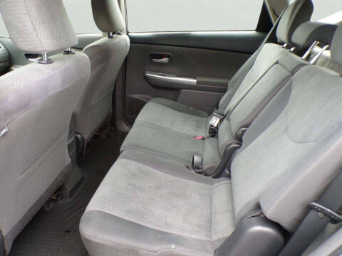 2013 Toyota Prius v Five