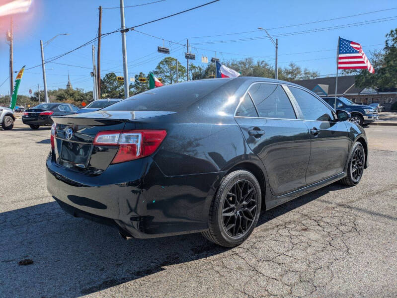 2013 Toyota Camry SE