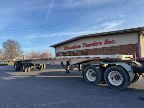 2009 Benson 48&#39; Trailer for sale at STAUNTON TRACTOR INC in Staunton VA