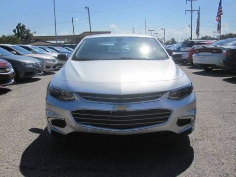 2018 Chevrolet Malibu for sale at T & D Motor Company in Bethany OK