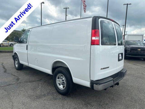 2026 Chevrolet Express 2500