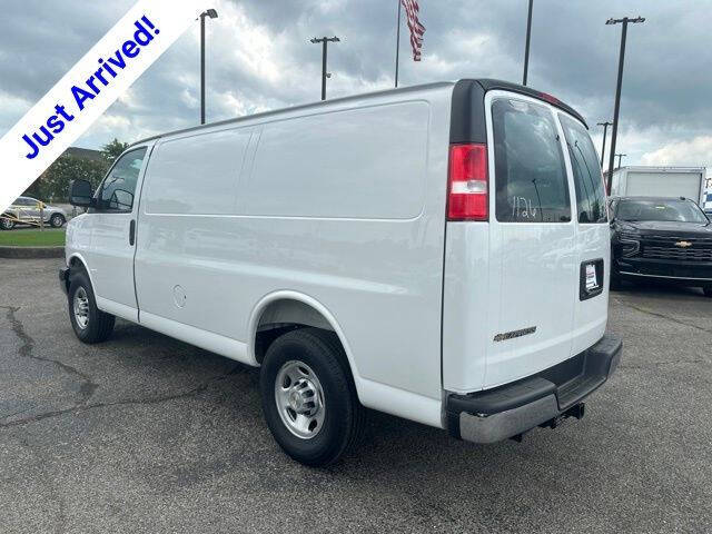 2026 Chevrolet Express 2500