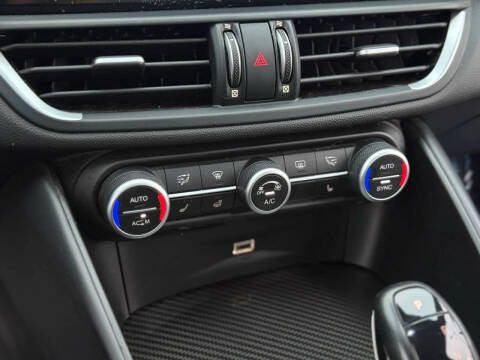 2018 Alfa Romeo Giulia Quadrifoglio