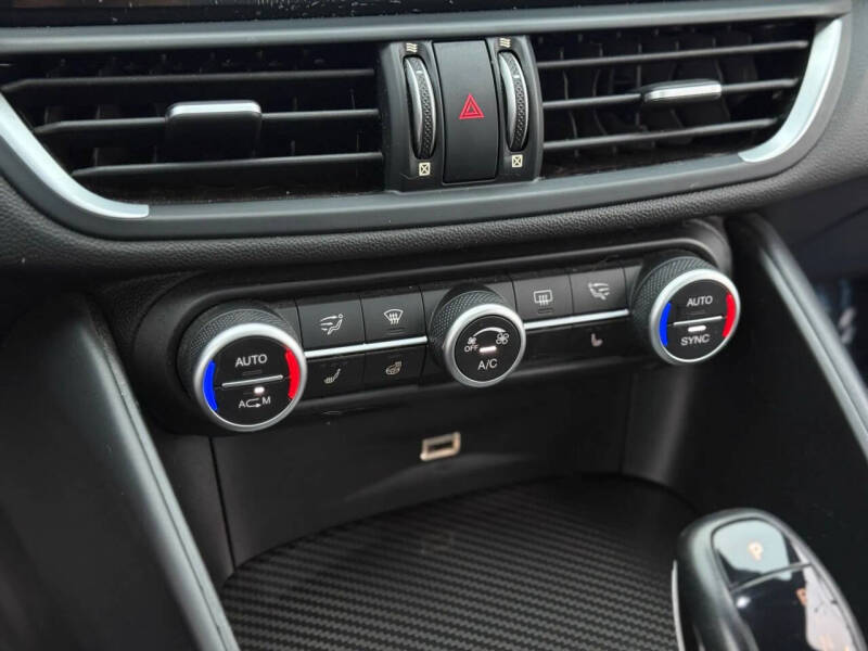 2018 Alfa Romeo Giulia Quadrifoglio