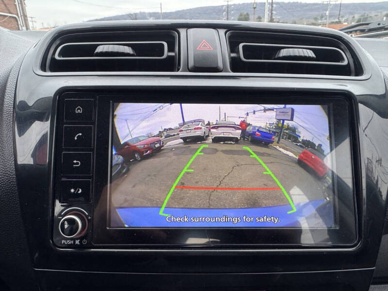 2023 Mitsubishi Mirage ES